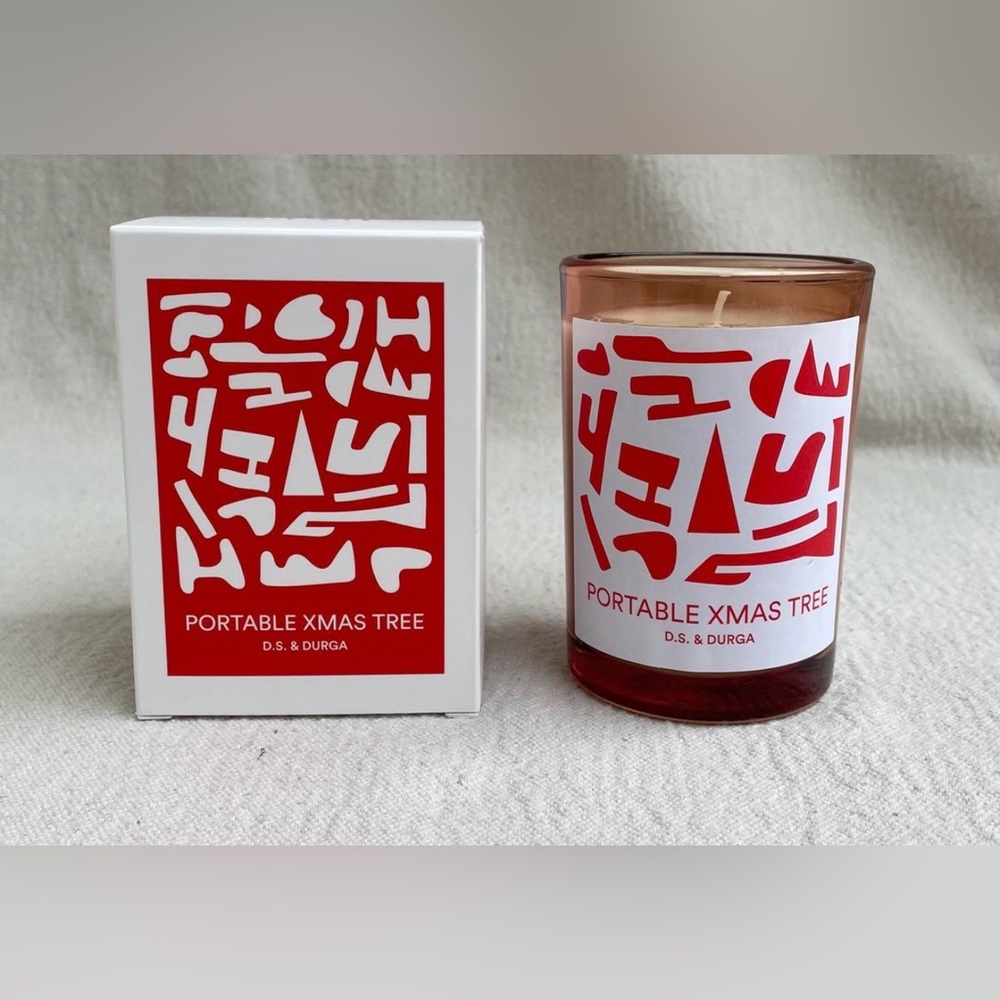 D.S. & Durga Portable XMAS Tree candle - 7 oz/198g